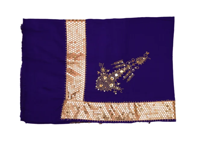 Premium Design Woolen Shawl - Image 9